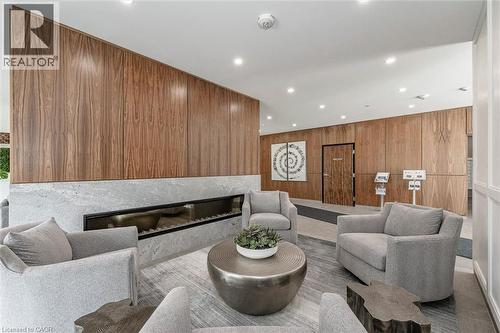 1880 Gordon Street Unit# 809, Guelph, ON - Indoor Photo Showing Living Room With Fireplace