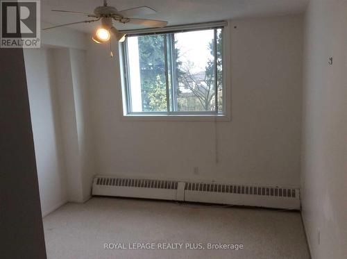 207 - 1100 Caven Street, Mississauga, ON - Indoor Photo Showing Other Room