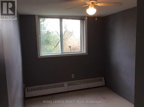 207 - 1100 Caven Street, Mississauga, ON - Indoor Photo Showing Other Room