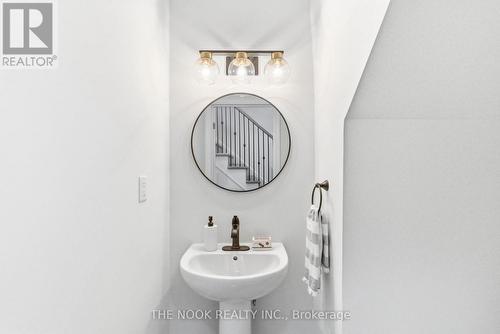 401 - 1460 Whites Road, Pickering (Woodlands), ON - Indoor Photo Showing Bathroom