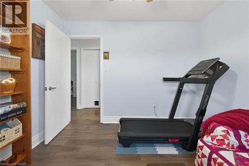 327 Eaglewood Drive, Hamilton, ON - Indoor