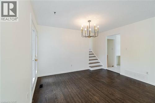 1093 Parthia Crescent, Mississauga, ON - Indoor Photo Showing Other Room