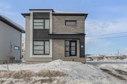 35 Rue de la Tourbière  Sainte-Catherine-De-La-Jacques-Cartier, QC G3N 3G1