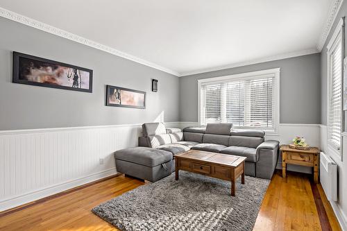 Salon - 7 Rue St-André, Mont-Blanc, QC - Indoor Photo Showing Living Room