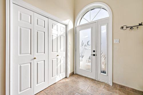 Hall d'entrée/Vestibule - 7 Rue St-André, Mont-Blanc, QC - Indoor Photo Showing Other Room