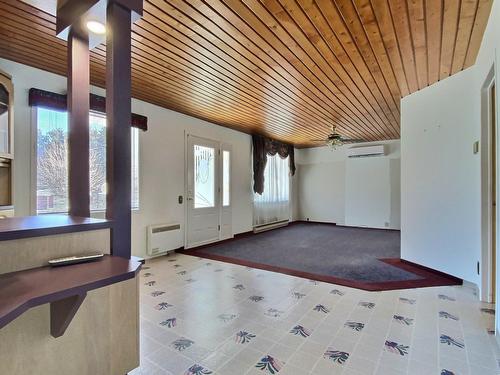 Cuisine - 65 Rue Du Parc, Adstock, QC - Indoor Photo Showing Other Room