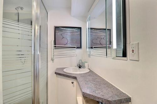Salle d'eau - 958 Boul. Des Chutes, Québec (Beauport), QC - Indoor Photo Showing Other Room