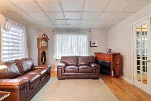 Salon - 958 Boul. Des Chutes, Québec (Beauport), QC - Indoor Photo Showing Living Room