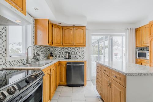 Cuisine - 2992 Rue Chamberland, Sherbrooke (Fleurimont), QC - Indoor Photo Showing Kitchen