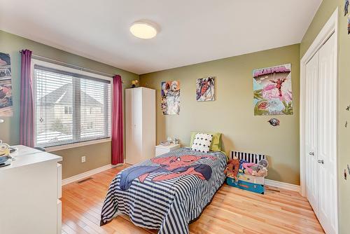 Chambre à coucher - 5895 Rue Chevalier, Brossard, QC - Indoor Photo Showing Bedroom