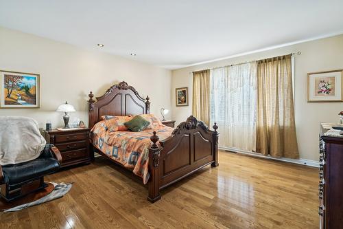 Chambre à coucher - 4 Rue Des Tilleuls, Saint-Jean-Sur-Richelieu, QC - Indoor Photo Showing Bedroom