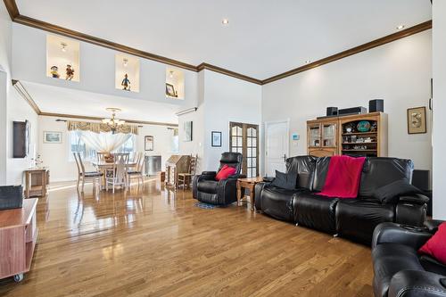 Salon - 4 Rue Des Tilleuls, Saint-Jean-Sur-Richelieu, QC - Indoor Photo Showing Living Room