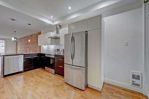 Cuisine - 1836 Boul. De Maisonneuve E., Montréal (Ville-Marie), QC - Indoor Photo Showing Kitchen With Upgraded Kitchen