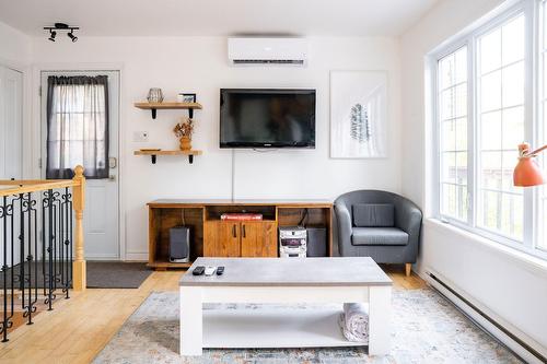 Salon - 521 Ch. De Courchevel, Saint-Adolphe-D'Howard, QC - Indoor Photo Showing Other Room