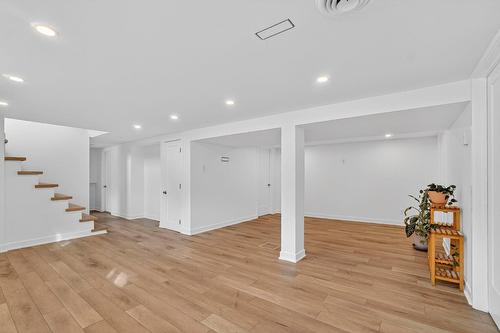 Sous-sol - 5620 Rue André, Montréal (Pierrefonds-Roxboro), QC - Indoor Photo Showing Other Room