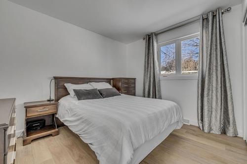 Chambre à coucher principale - 370 Rue De Verdun, Lévis (Desjardins), QC - Indoor Photo Showing Bedroom
