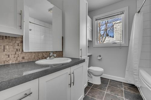 Salle de bains - 370 Rue De Verdun, Lévis (Desjardins), QC - Indoor Photo Showing Bathroom
