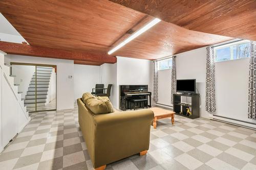 Salle familiale - 538 Rue George-F.-A.-Wilkes, Longueuil (Greenfield Park), QC - Indoor With Fireplace