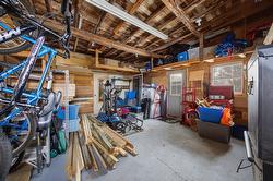 Garage - 