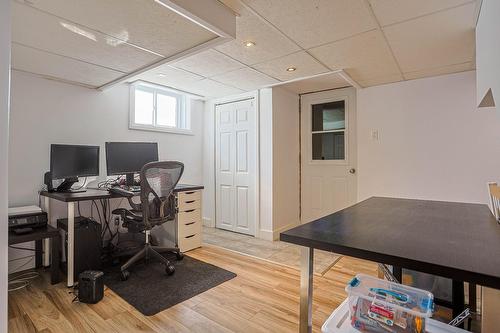 Bureau - 1641 Rue Principale, Saint-Étienne-Des-Grès, QC - Indoor Photo Showing Office