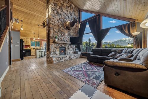 7225 3/93 Highway, Cranbrook, BC 