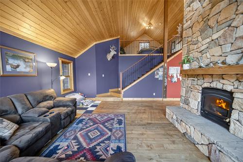 7225 3/93 Highway, Cranbrook, BC 