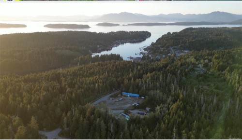 550 Bamfield Rd, Bamfield, BC 