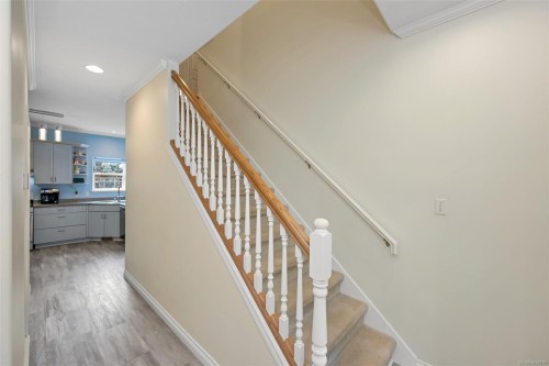 1585 Eton Rd, Comox, BC 