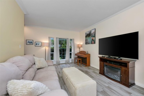 1585 Eton Rd, Comox, BC 