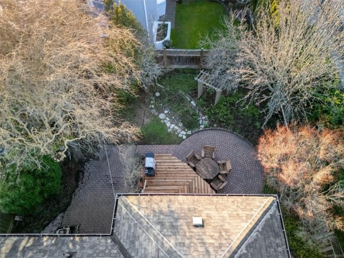 990 Hampshire Rd, Oak Bay, BC 