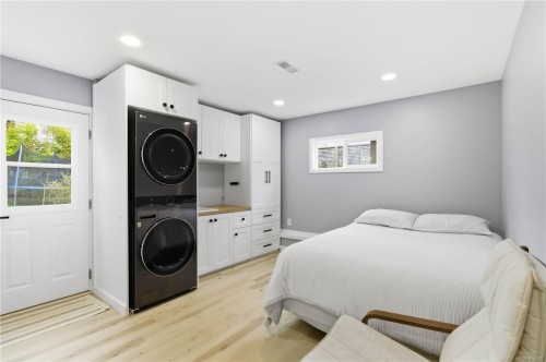 751 Cameo St, Saanich, BC 