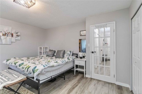 6-6110 Seabroom Rd, Sooke, BC 