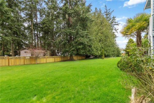 6-6110 Seabroom Rd, Sooke, BC 