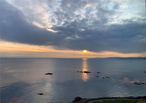 902-670 Dallas Rd, Victoria, BC - Outdoor With Body Of Water With View
