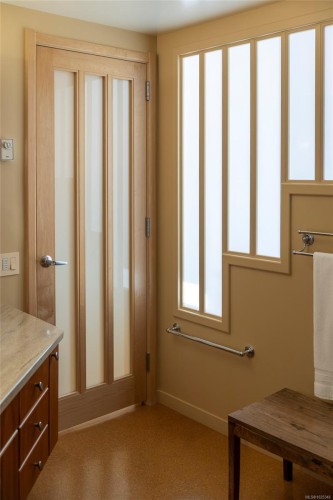 902-670 Dallas Rd, Victoria, BC - Indoor Photo Showing Other Room