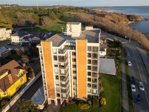 902-670 Dallas Rd, Victoria, BC - Outdoor With Body Of Water With View