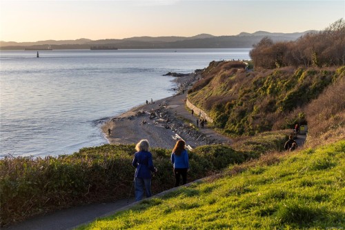 902-670 Dallas Rd, Victoria, BC - Outdoor With Body Of Water With View