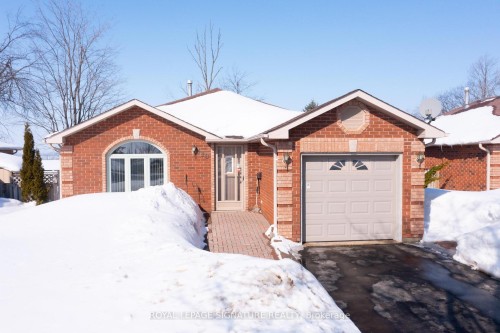 110 Hanmer Street W, Barrie, ON - Outdoor