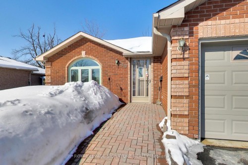 110 Hanmer Street W, Barrie, ON - Outdoor With Exterior
