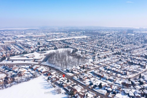 110 Hanmer Street W, Barrie, ON - Outdoor With View