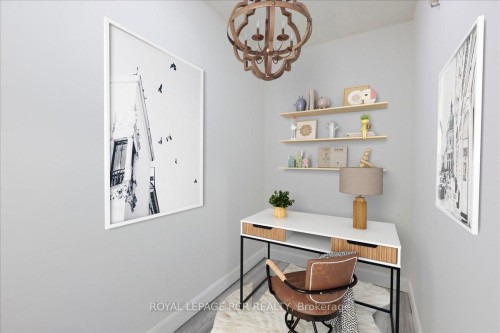 508-260 Davis Drive, Newmarket, ON - Indoor Photo Showing Other Room