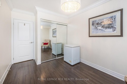 106-60 Baycliffe Crescent, Brampton, ON - Indoor Photo Showing Other Room