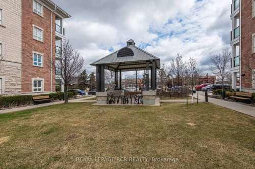 106-60 Baycliffe Crescent, Brampton, ON - Outdoor