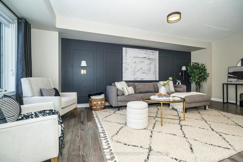 82 Lockyer Drive, Whitby, ON - Indoor Photo Showing Living Room