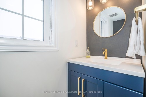 82 Lockyer Drive, Whitby, ON - Indoor Photo Showing Bathroom