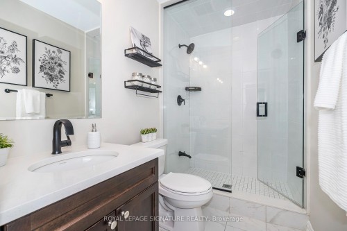 82 Lockyer Drive, Whitby, ON - Indoor Photo Showing Bathroom