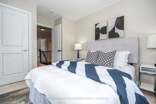 82 Lockyer Drive, Whitby, ON - Indoor Photo Showing Bedroom
