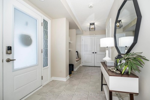 82 Lockyer Drive, Whitby, ON - Indoor Photo Showing Other Room