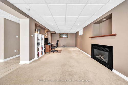 22 Stoddart Court, Bradford West Gwillimbury, ON - Indoor With Fireplace