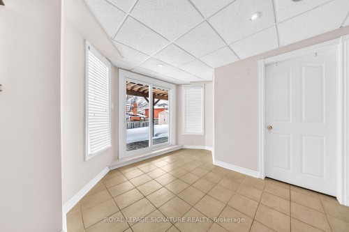 22 Stoddart Court, Bradford West Gwillimbury, ON - Indoor Photo Showing Other Room
